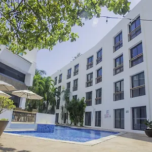 מלון Continental Caribe Bay, צ'טומאל